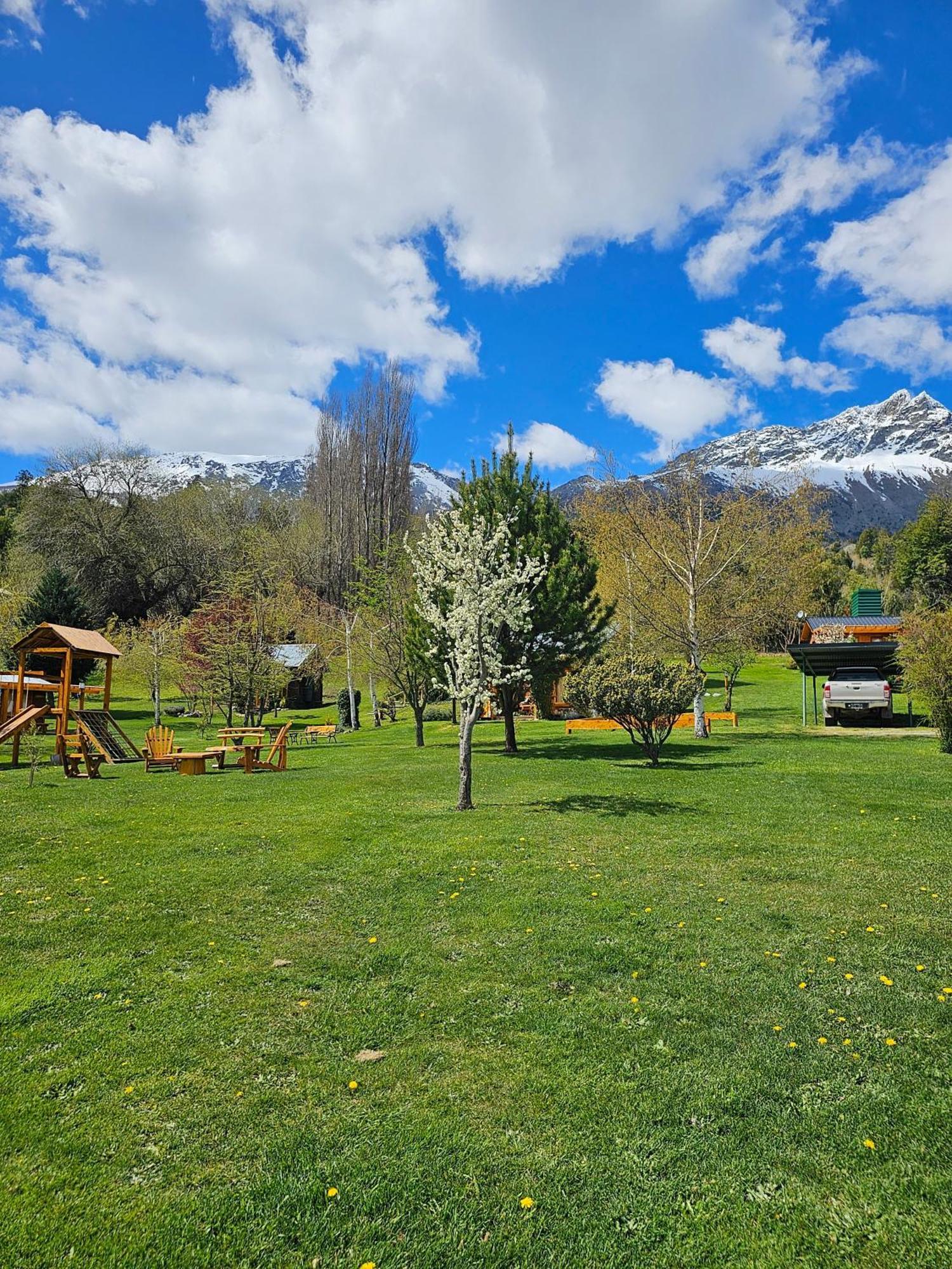 La Yaya - Villa Turismo El Bolsón Buitenkant foto