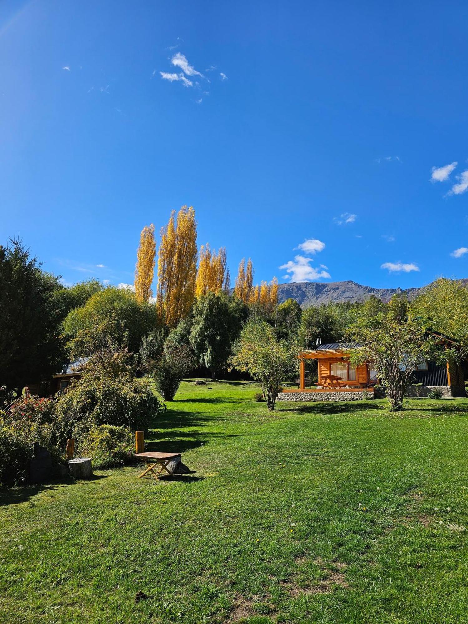 La Yaya - Villa Turismo El Bolsón Buitenkant foto